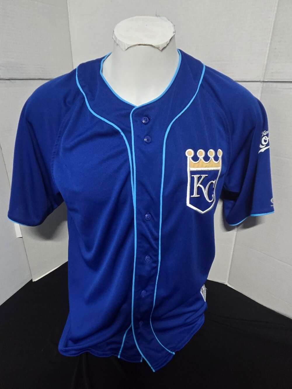 Kansas City Royals True Fan MLB Jersey – Men's Large – Blue Button Front